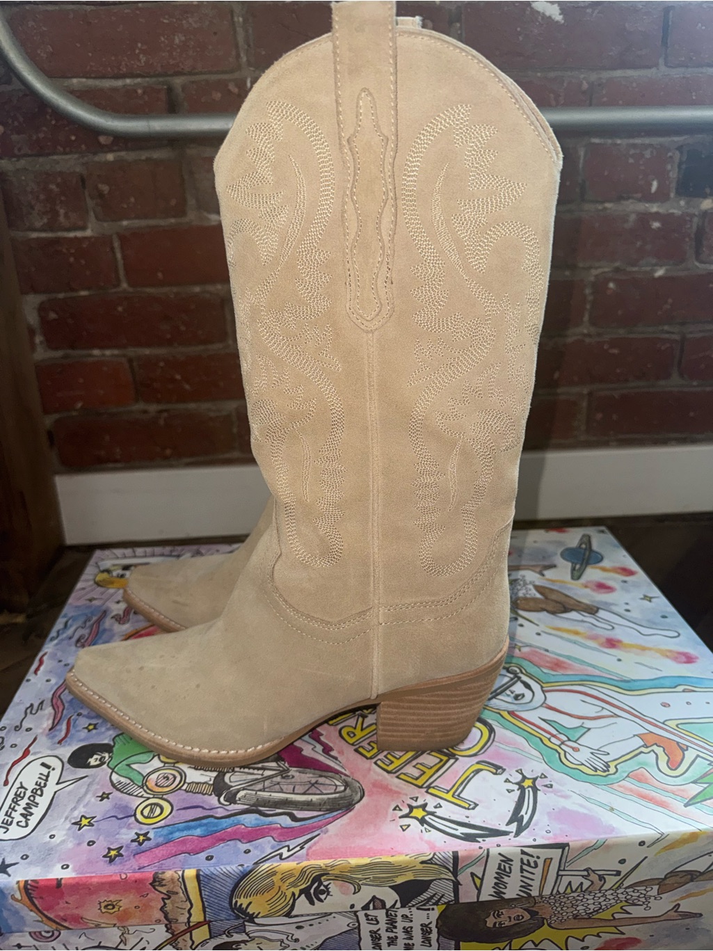 Jeffrey Campbell Daggett Women's Sand Suede Western Cowboy Boots 7.5